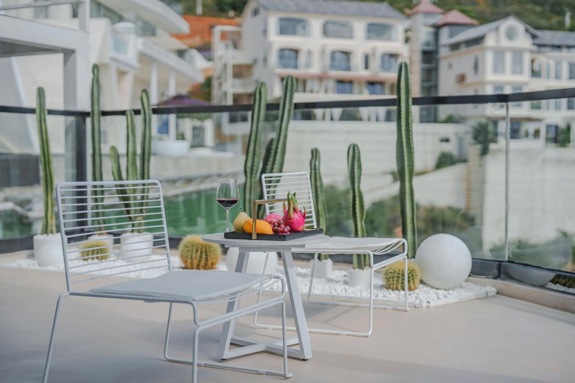 Dali Oriental Seaview Hotel -Dali Erhai エクステリア 写真