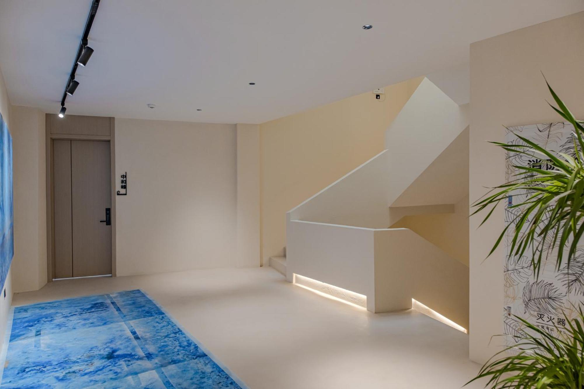 Dali Oriental Seaview Hotel -Dali Erhai エクステリア 写真