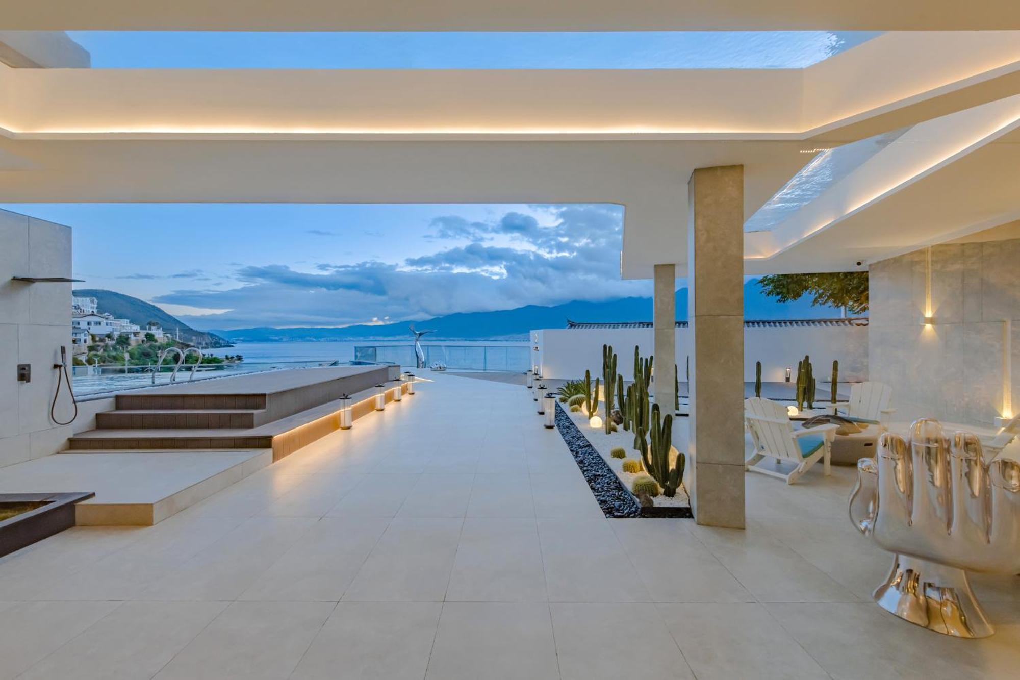 Dali Oriental Seaview Hotel -Dali Erhai エクステリア 写真