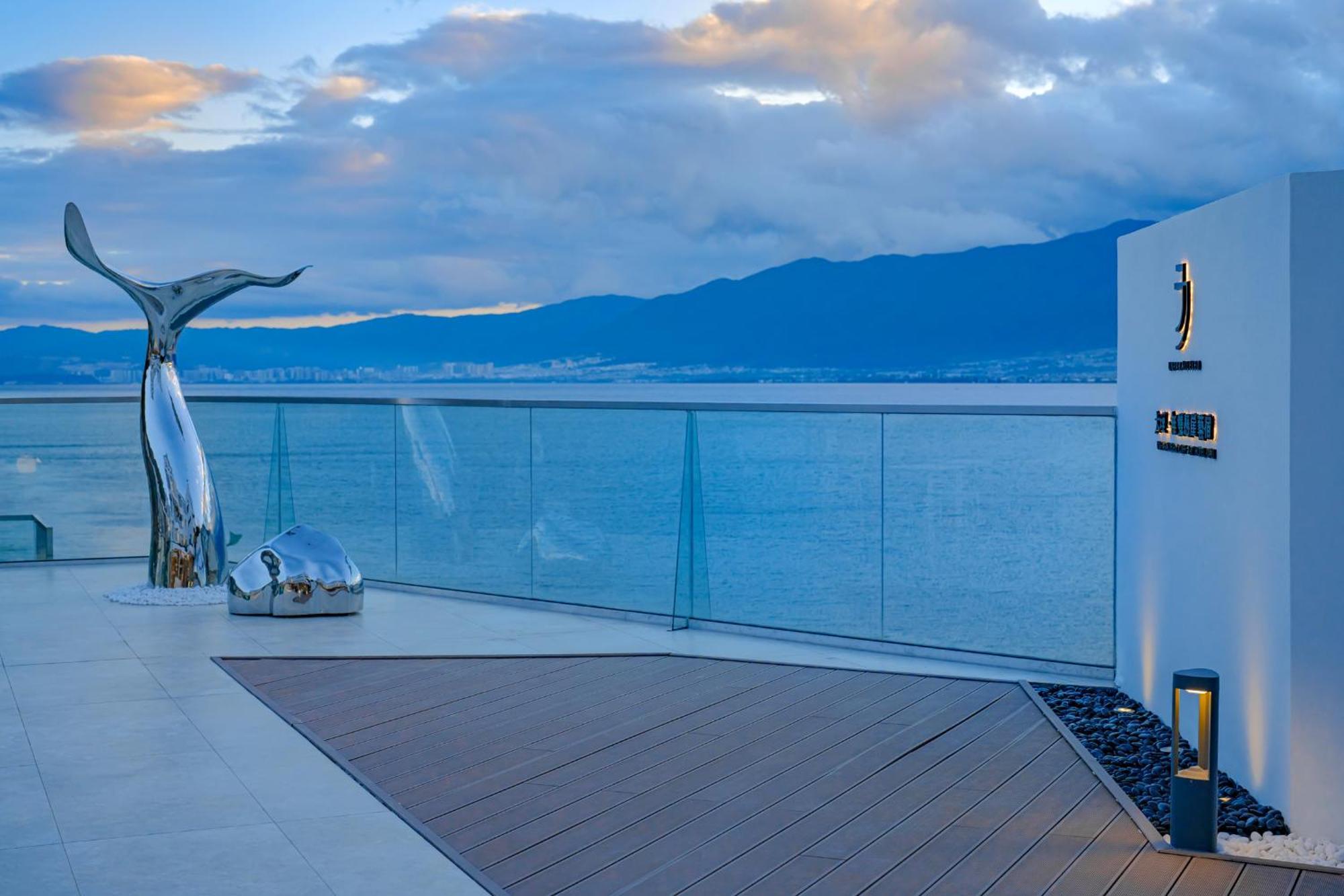 Dali Oriental Seaview Hotel -Dali Erhai エクステリア 写真