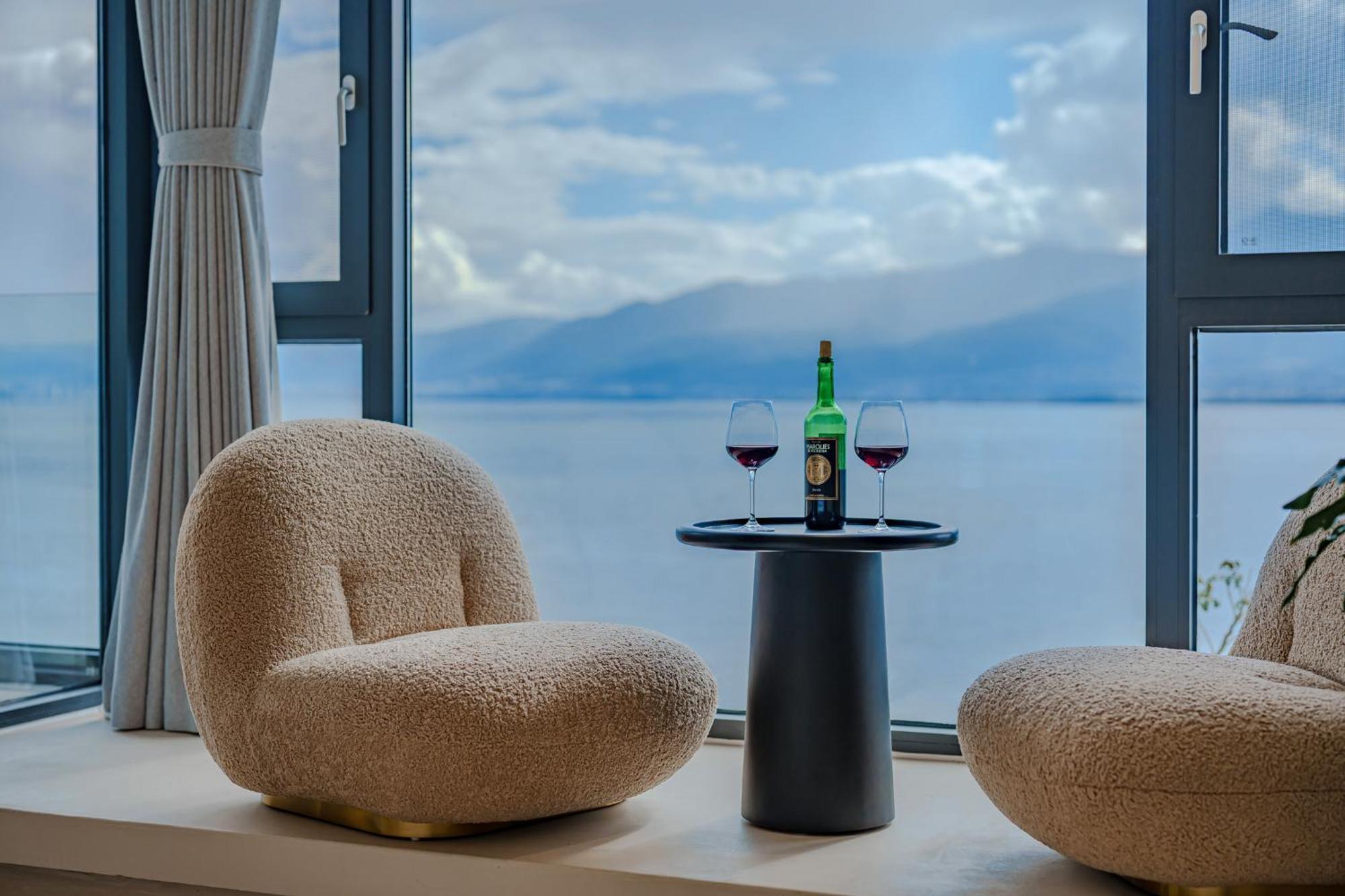 Dali Oriental Seaview Hotel -Dali Erhai エクステリア 写真
