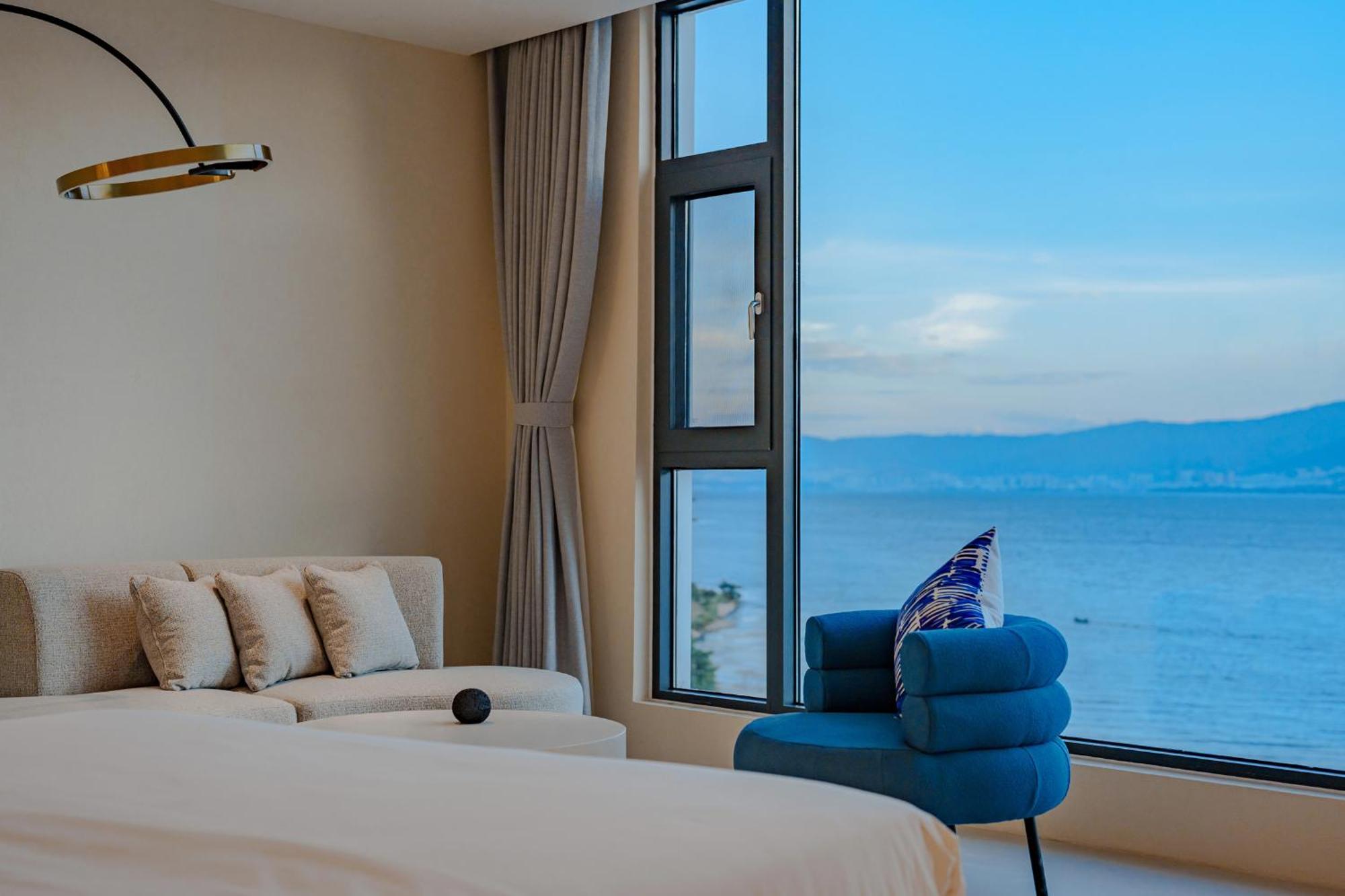 Dali Oriental Seaview Hotel -Dali Erhai エクステリア 写真